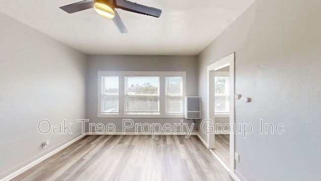 Photo - 2044-2046 International Blvd