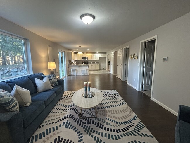 Photo - 120 E Mountain View Dr