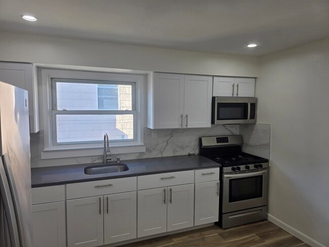 Photo - 157 Neptune Ave