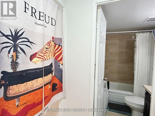 Photo - 350 Seneca Hill Dr Unit 908