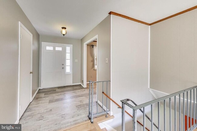 Photo - 5406 Parkvale Terrace