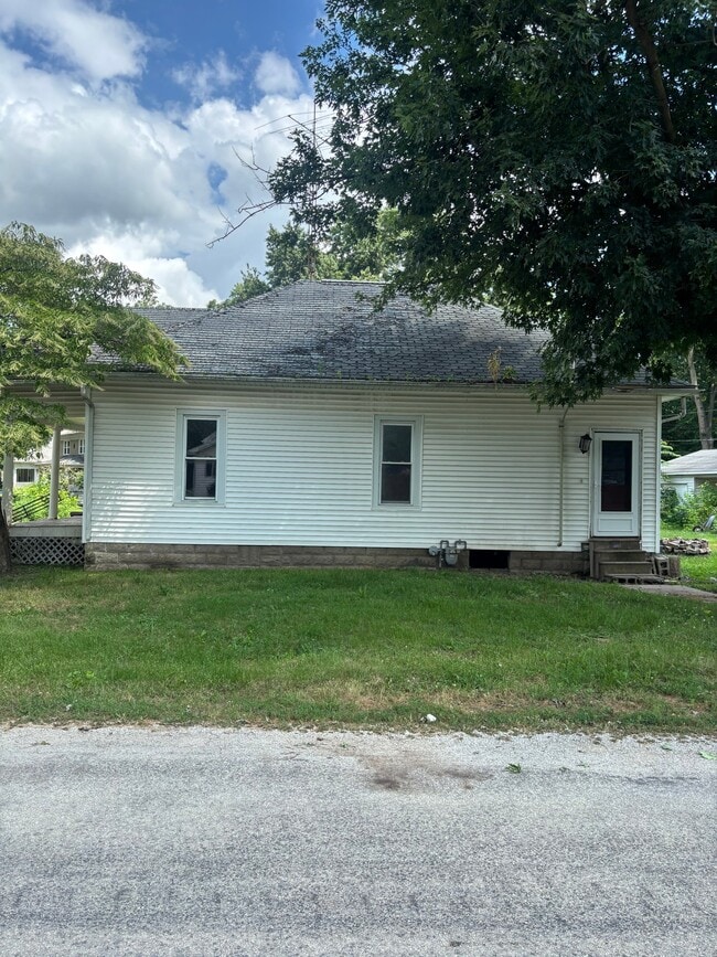 Photo - 435 S Cedar St