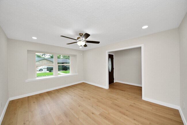 Photo - 25511 Many Oak Dr