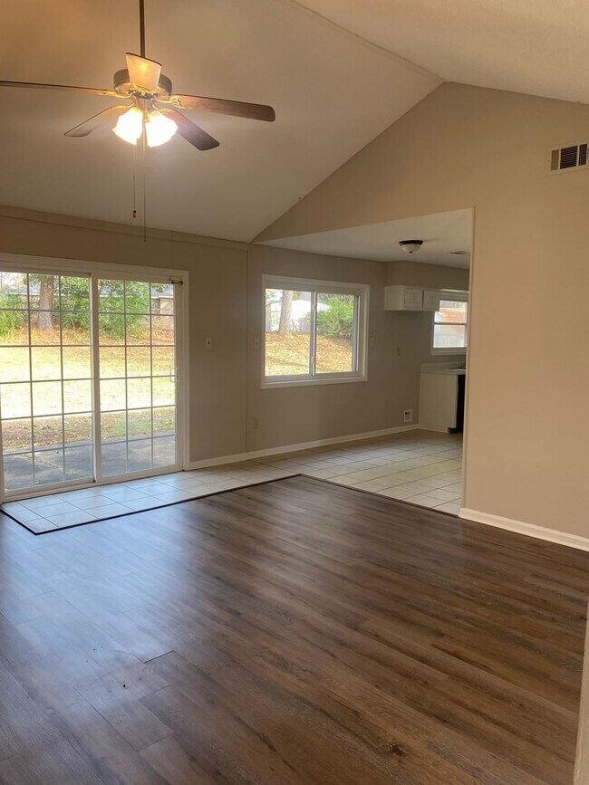 Photo - 926 Oaklawn Place,  Southaven, MS