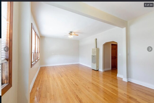 Photo - 2058 W 19th St Unit 2