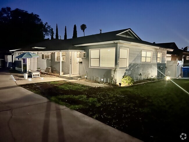 Building Photo - 7450 Potomac St Rental