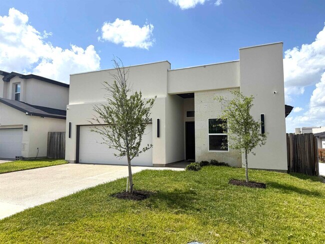 1604 Latigo Lp