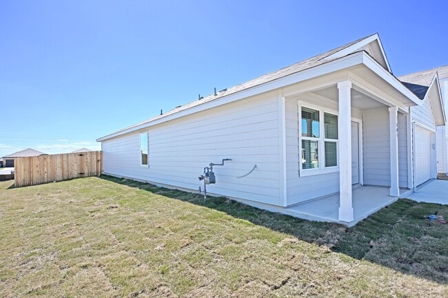 Photo - 1805 Stonechat