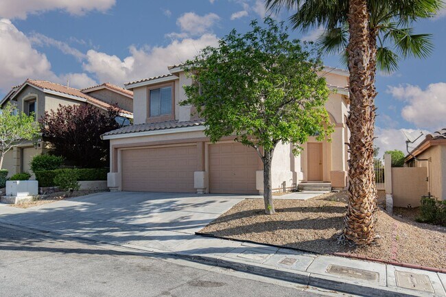 Photo - Great 5 Bedroom Home in Summerlin