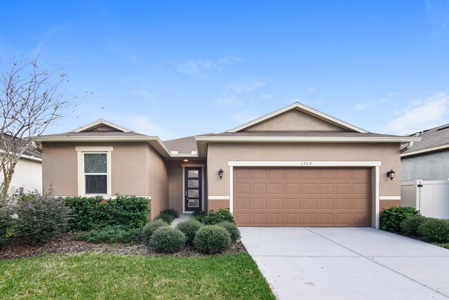 Building Photo - 1309 Canyon Oaks Dr