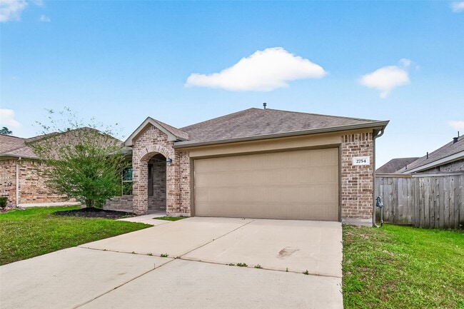 Photo - 2754 Little Caney Way