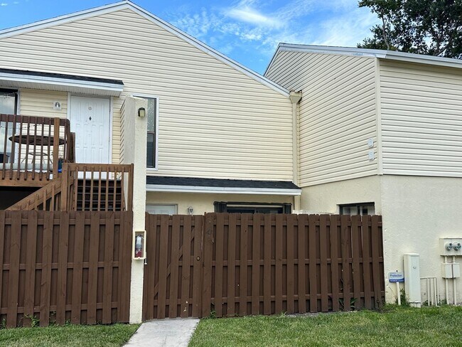 Photo - 631 Executive Center Dr Unit K101