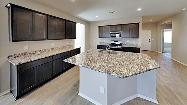 Photo - 2520 Alice Wy