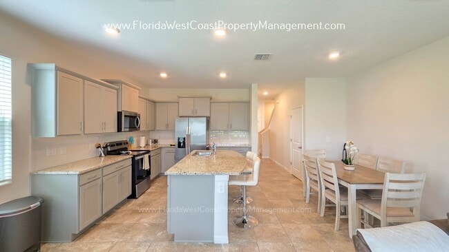 Photo - OUTSTANDING CORNER TOWNHOME 3 Bedroom/2.5 BATH PLUS FLEX- BONUS! SUPER LOCATION TO WATERSIDE- SA...