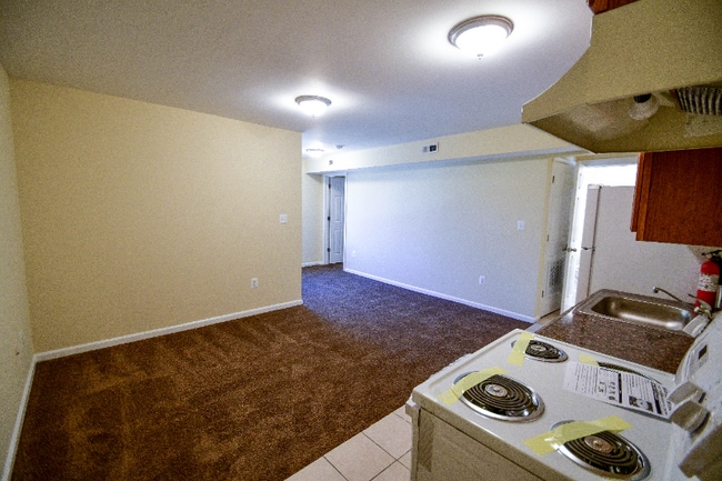 Photo - 1737 T St SE