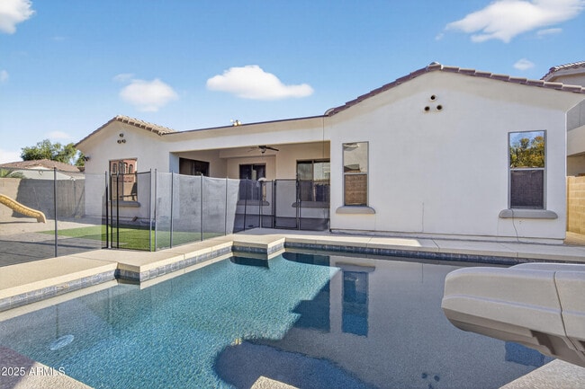 Photo - 24230 N 25th St