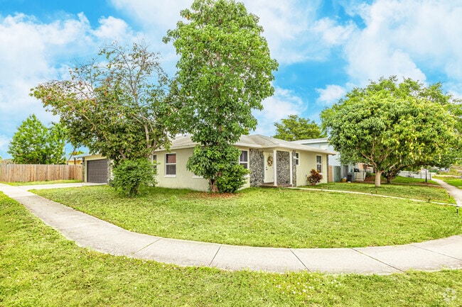 Building Photo - 1518 Lee Ct Rental