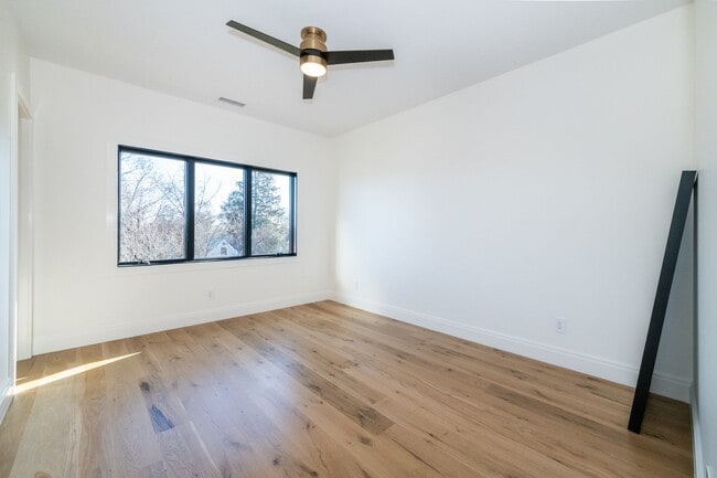 Building Photo - Discover the epitome of modern living in this newly constructed single-family home.