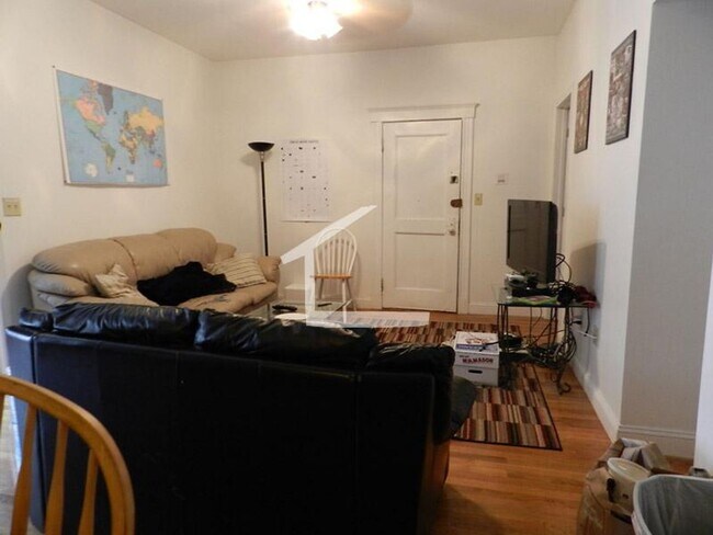 Photo - Charming 4 Bedrooms-No Broker Fee