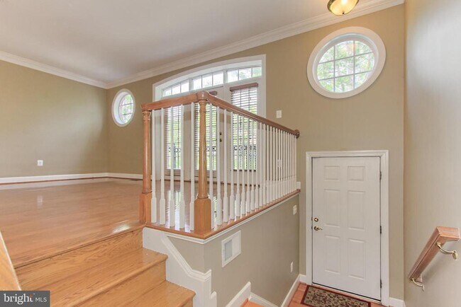 Photo - 146 Herndon Mill Cir