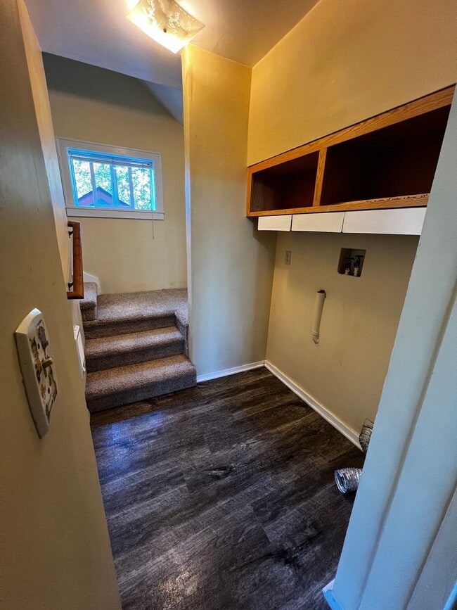 Photo - 3- bedroom 2-bathroom home in Pleasant Hill