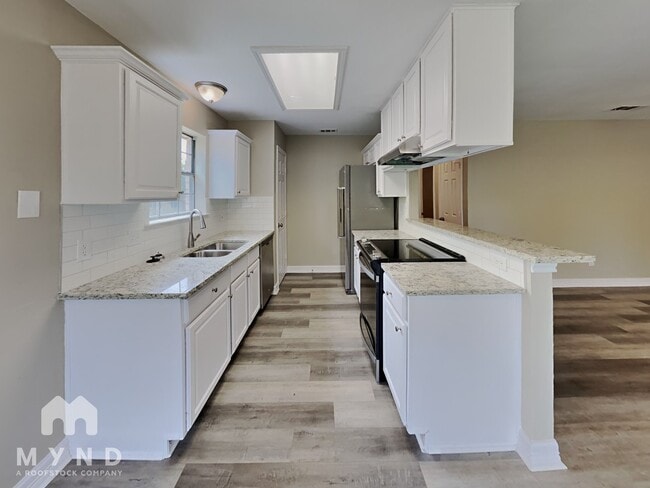 Photo - 106 Boardwalk St