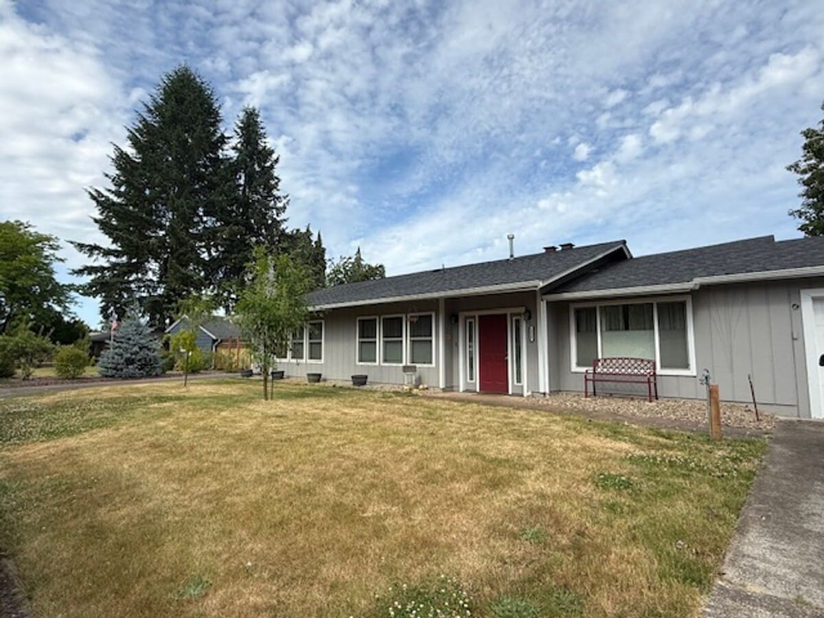 Rare Large Four Bedroom Home Plus Office W... - Rare Large Four Bedroom Home Plus Office W...