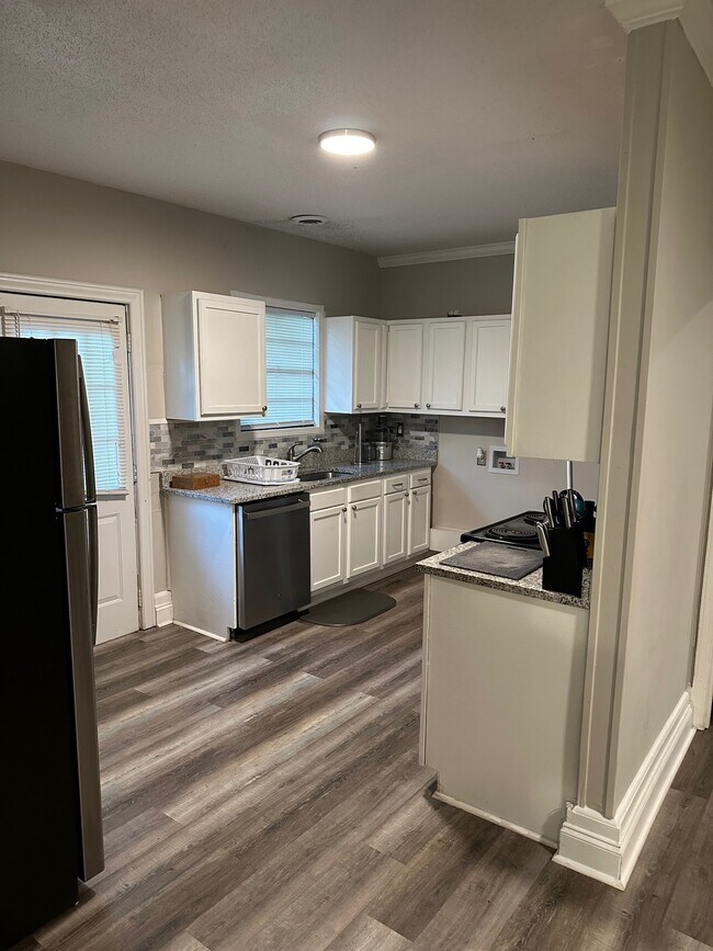 Photo - 1109 E McIver Rd Unit C