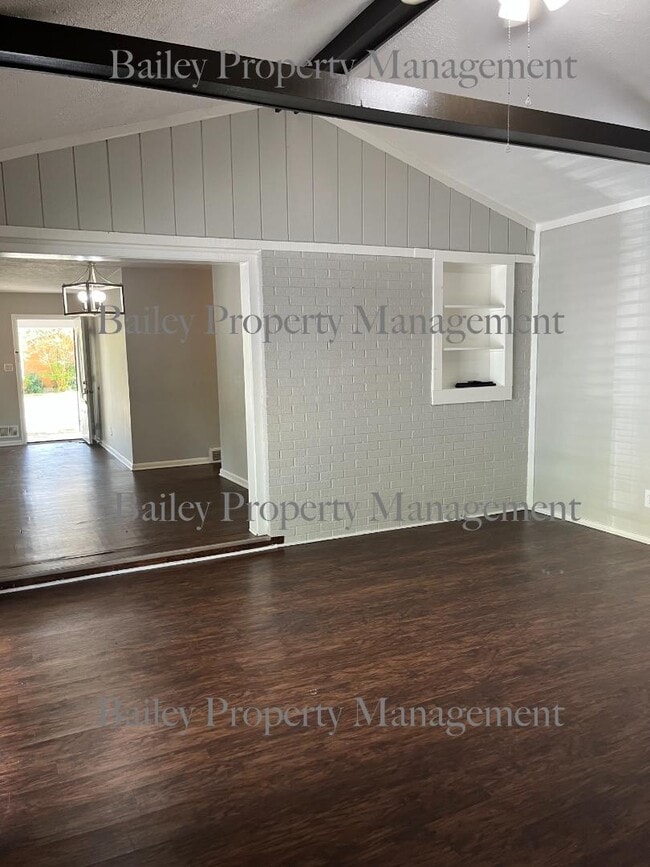 Photo - 6357 Doe Run Rd