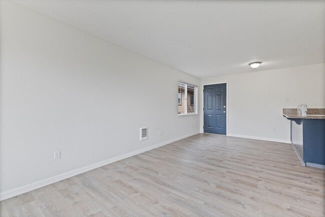 Photo - Alder Village