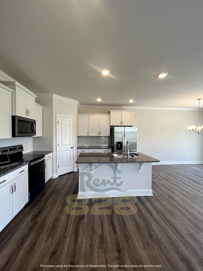 Photo - 130 Creekview Rd