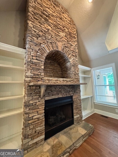 Photo - 207 Lakeview Ct