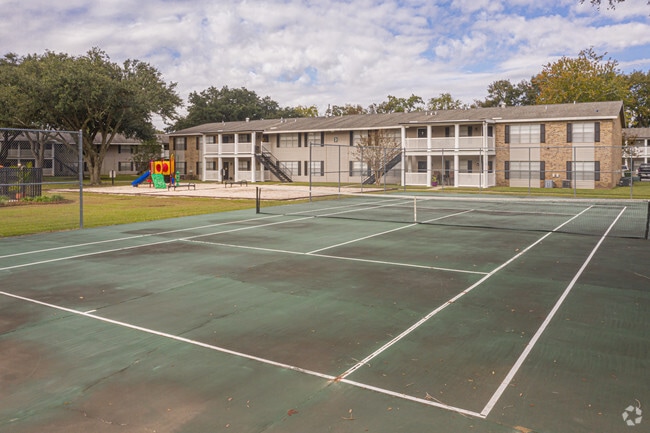 Tennis Court - Canterbury Square