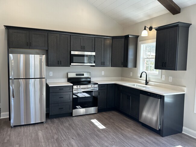 Photo - 205 Cunningham Dr