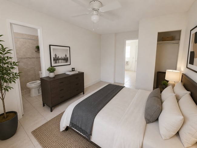 5731 Flagler Street Unidad 3