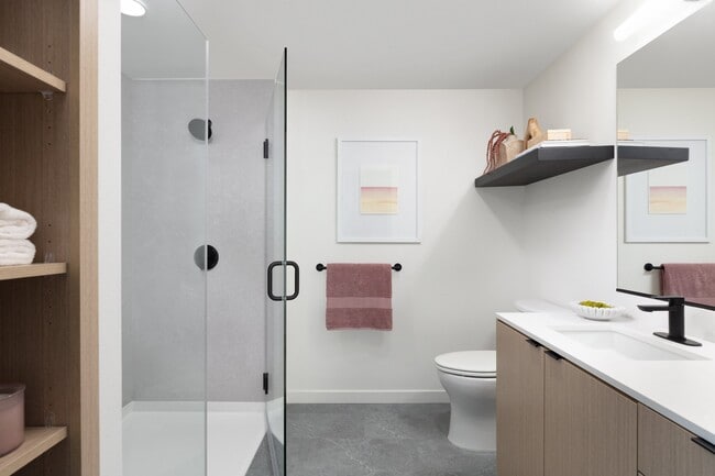 Photo - AVE Santa Clara