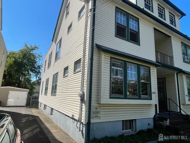 Photo - 308 S 3rd Ave Unidad 308