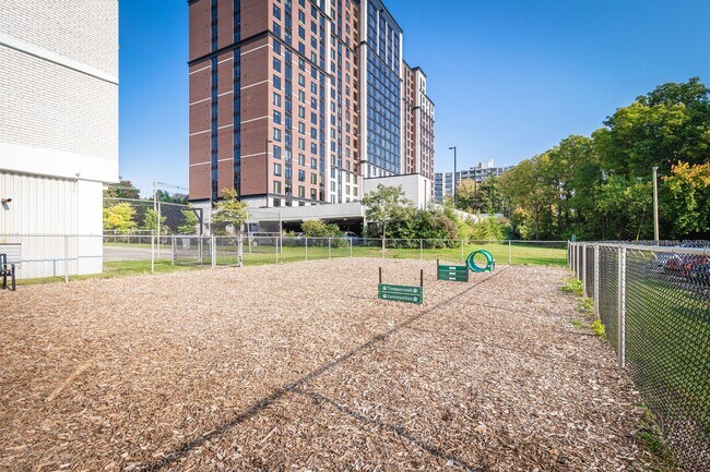 Photo - The Whitehall