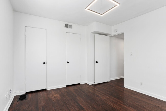 Roanoke Apartments