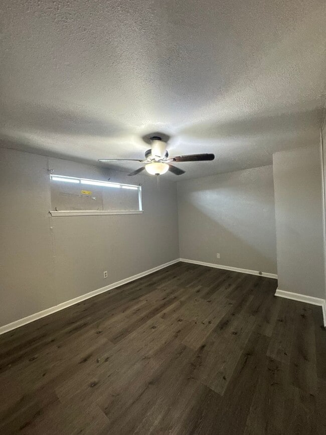 Photo - Charming Updated Duplex