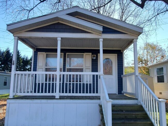 7 Canary Hill Dr