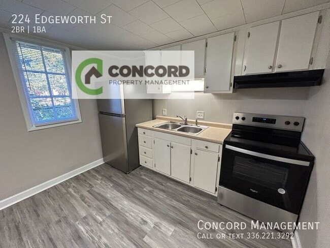 Photo - 224 Edgeworth St