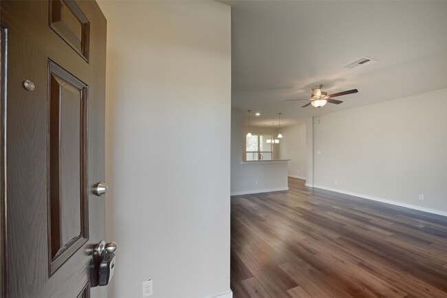 Photo - 25172 Pacific Wren Dr