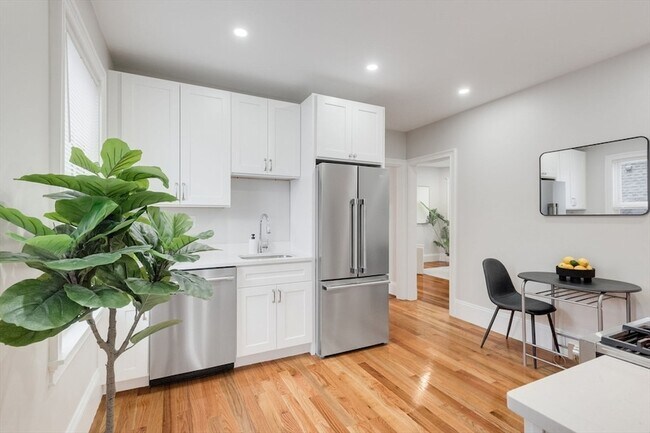 Photo - 38 Dorset St Unit 3