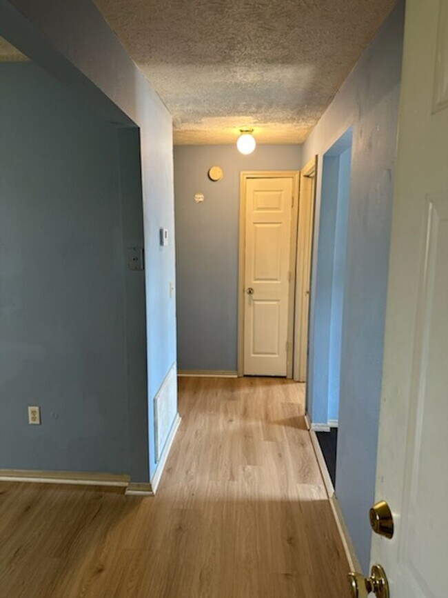 Photo - 121 Elm St Unit 121 Elm St #2