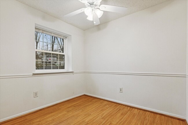 Photo - Goshen Valley 2 Bedroom 1 Bathroom Condo Available Now!