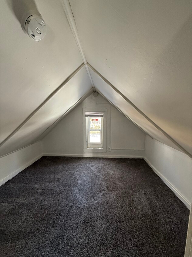 Photo - 811 Larned St (Lansing, MI)