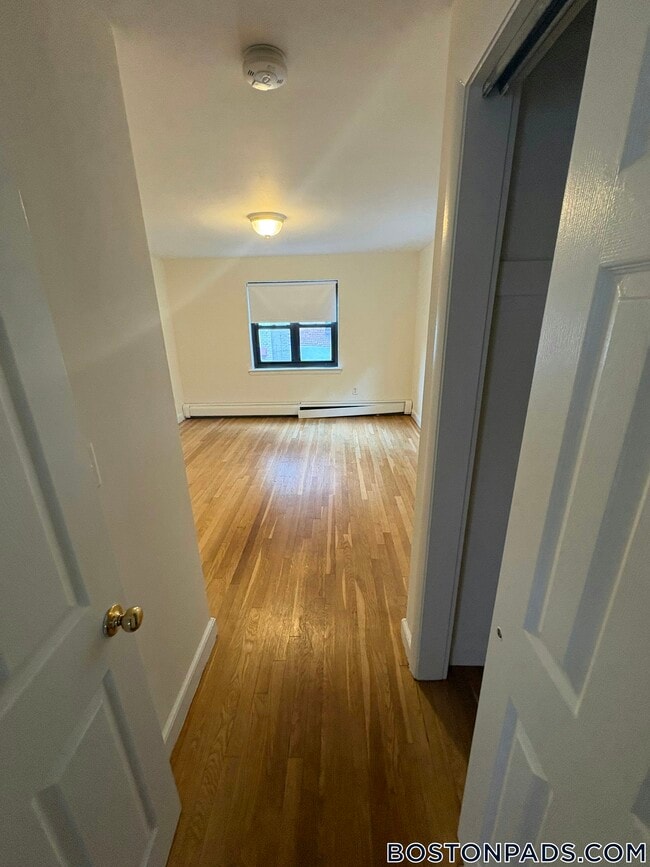 Photo - 46 Harvard St Unit 1