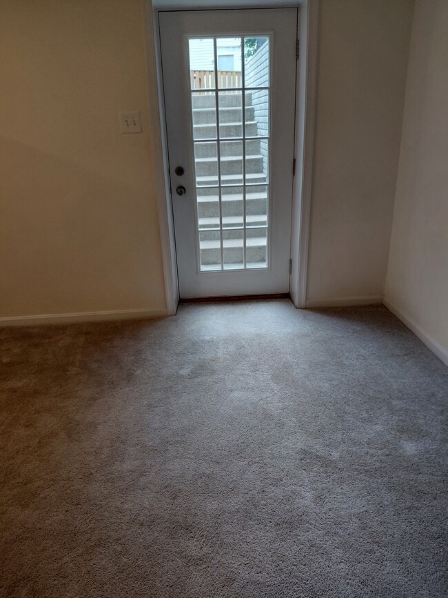 Photo - 13403 Queenstown Ln