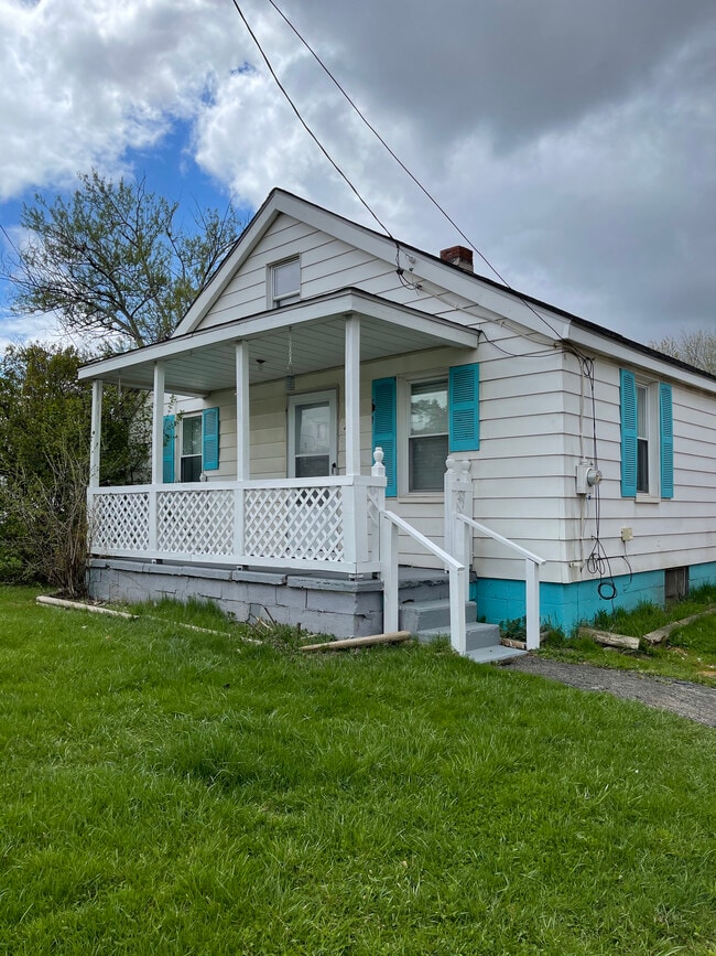 Front - 2130 Harwine St Rental